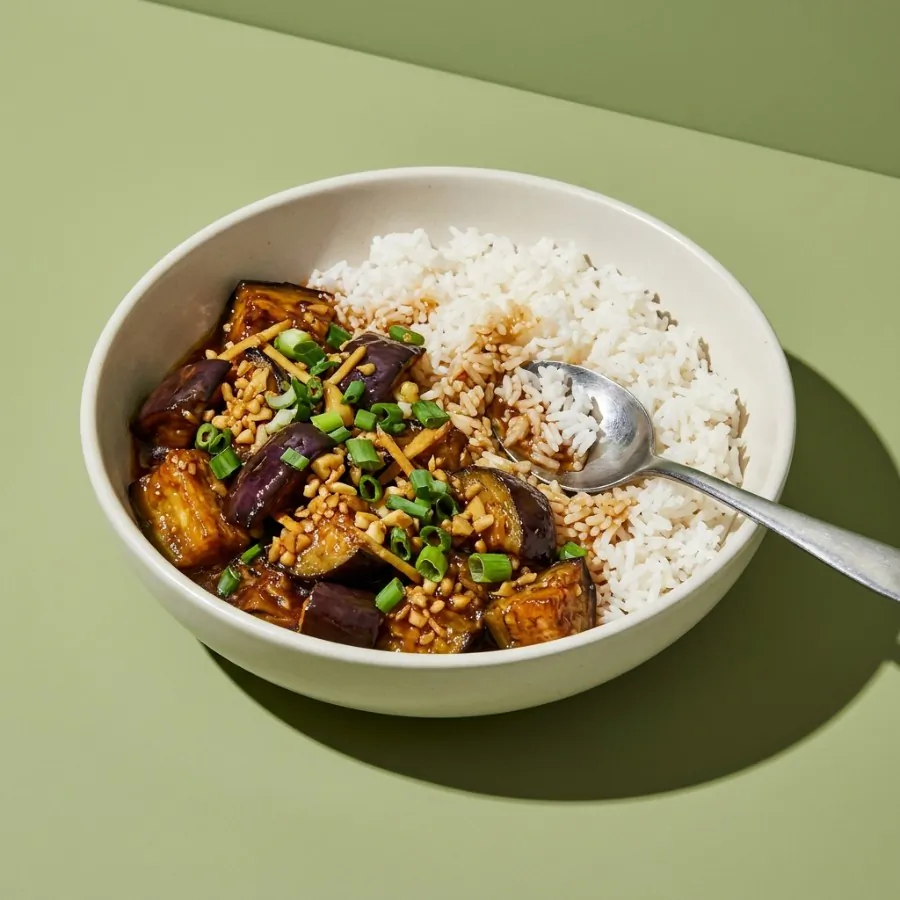 Garlicky aubergine stir-fry with rice, photo 3