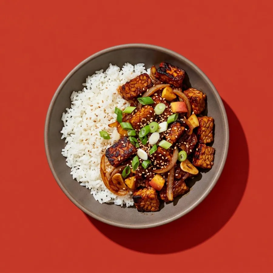 Tempeh bulgogi-style stir-fry with rice