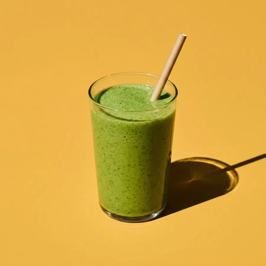 Kale, mango and ginger green smoothie, photo 3